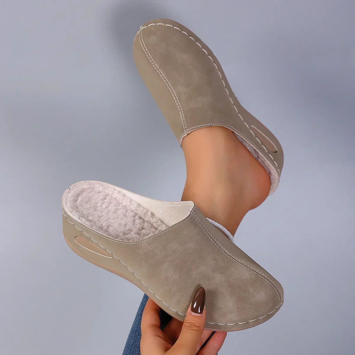 Averia | Orthopedic Slip-Ons